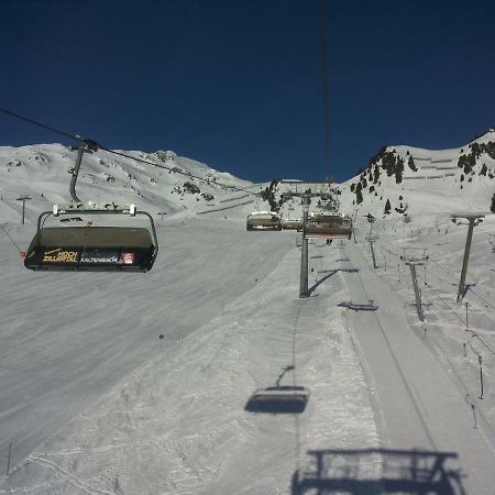 Studio Hochzillertal Mit Sauna & E-Ladestation Daire Ried im Zillertal Dış mekan fotoğraf