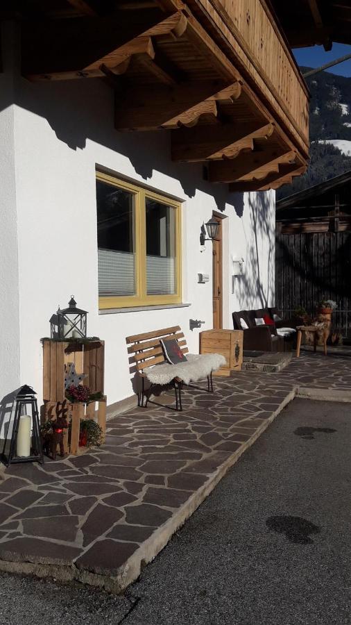 Studio Hochzillertal Mit Sauna & E-Ladestation Daire Ried im Zillertal Dış mekan fotoğraf